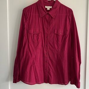 Dark fuchsia fitted shirt